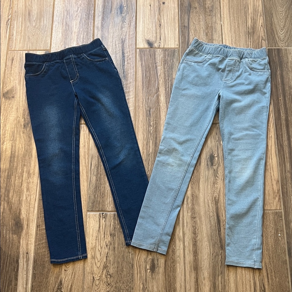 Jumping Beans Kids Jeggings- Dark and Light Wash Size
7